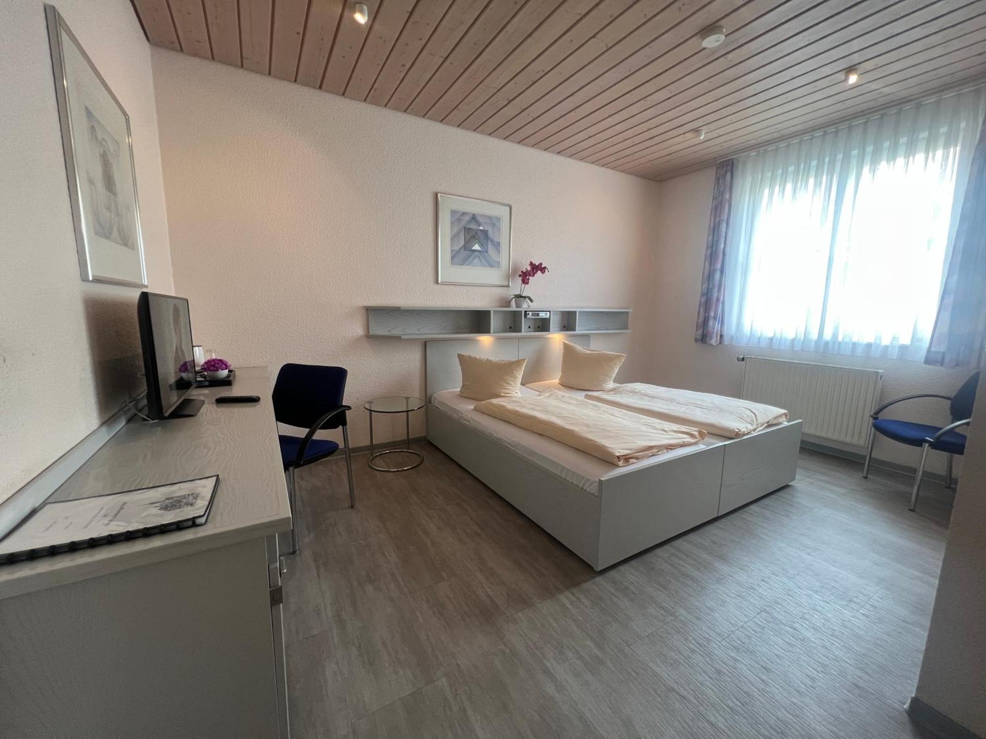 Hotel Cronberger Hof Ladenburg Extérieur photo